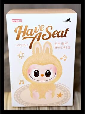 POP MART The Monsters Labubu Have A Seat Vinyl Plush Pendant Keychain Unopened